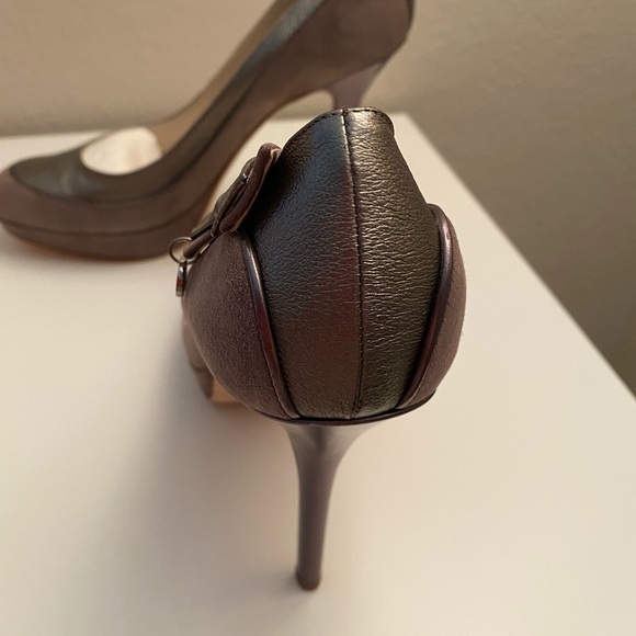 Dior Deco Dorsay Pump In Stone. New In Box. 100% Authentic - Picture 15 of 16
